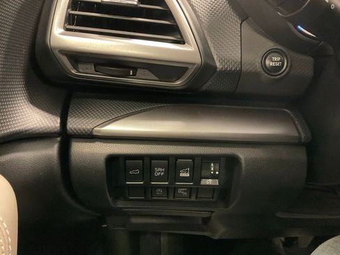 Used 2023 Subaru Forester Premium image 15