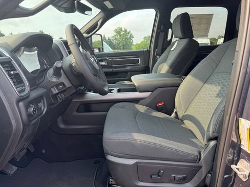 New 2026 RAM 2500 Big Horn AWD/4WD image 23