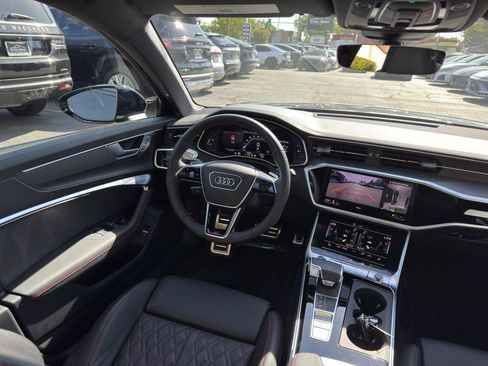 Used 2025 Audi S6 Premium Plus w/ Premium Plus Package AWD/4WD image 36