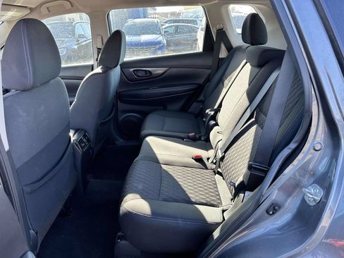 Used 2020 Nissan Rogue S AWD/4WD image 12