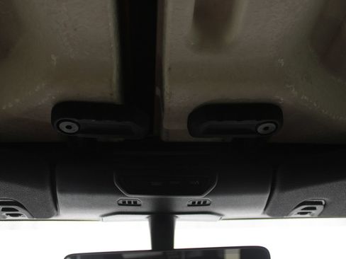 Used 2020 Jeep Gladiator Rubicon AWD/4WD image 34