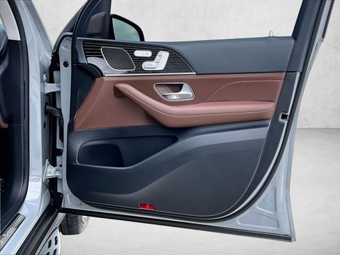 Used 2024 Mercedes-Benz GLE 350 4MATIC image 19