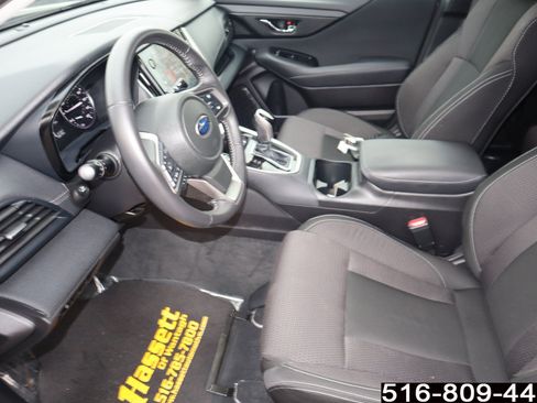 Used 2023 Subaru Outback Premium image 14