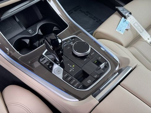 Used 2022 BMW X5 xDrive45e w/ Climate Comfort Package image 34