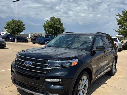 Used 2024 Ford Explorer XLT w/ Equipment Group 202A