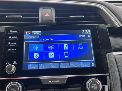 Used 2020 Honda Civic Sport image 39