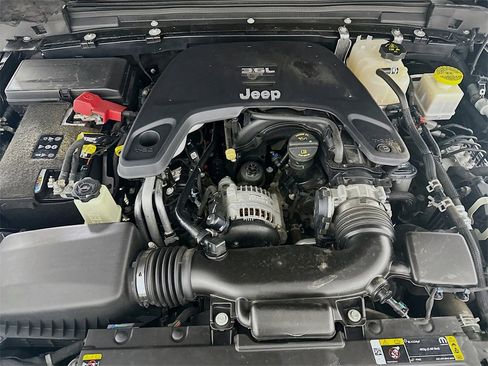 Used 2021 Jeep Gladiator Mojave image 32