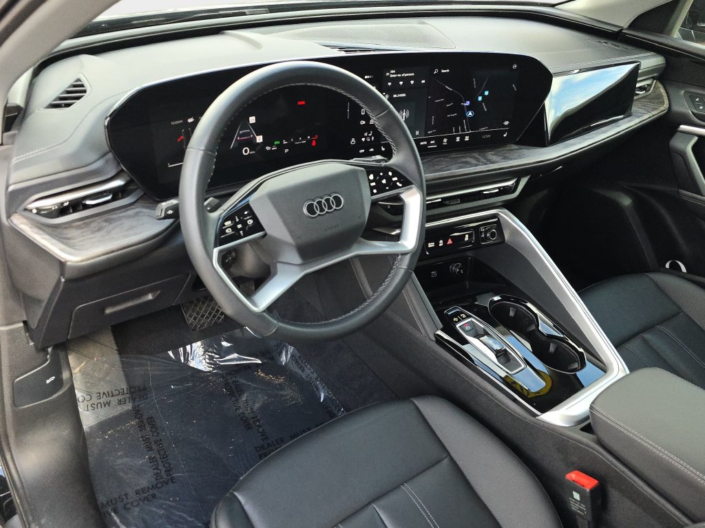 Certified 2025 Audi Q5 Premium w/ Convenience Package AWD/4WD image 16
