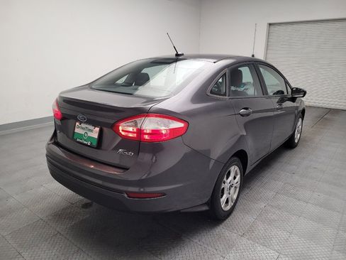 Used 2016 Ford Fiesta SE FWD image 9