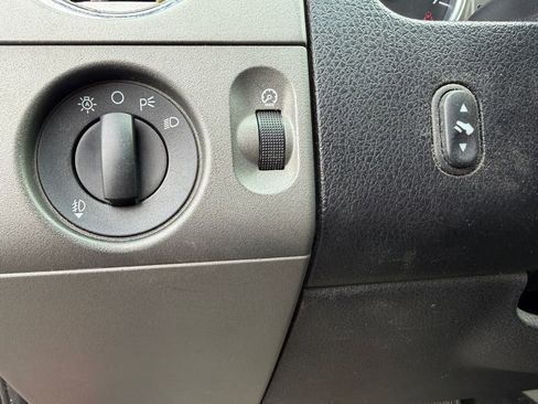 Used 2007 Ford F150 FX4 image 19