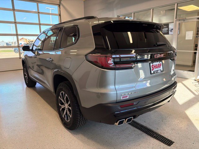 Used 2026 GMC Acadia AT4 w/ LPO, Floor Liner Package AWD/4WD image 6