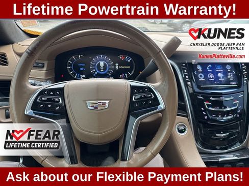 Used 2018 Cadillac Escalade ESV Platinum AWD/4WD image 16