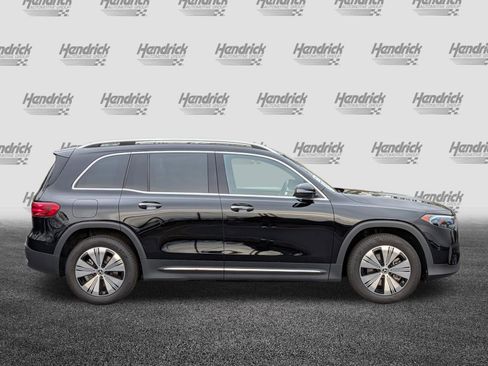 Used 2024 Mercedes-Benz EQB 250+ image 11