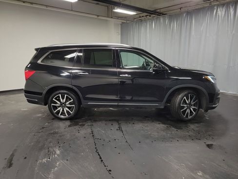 Used 2021 Honda Pilot Touring image 9