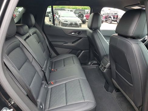 Used 2026 Chevrolet Equinox LT w/ Convenience Package II AWD/4WD image 15