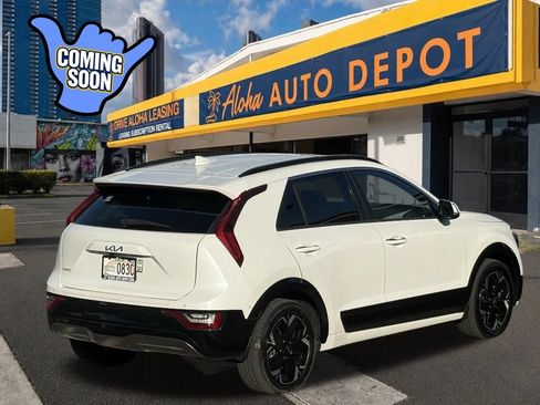 Used 2024 Kia Niro Wave FWD image 5