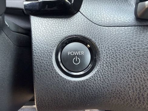 Used 2026 Toyota Camry SE FWD image 24