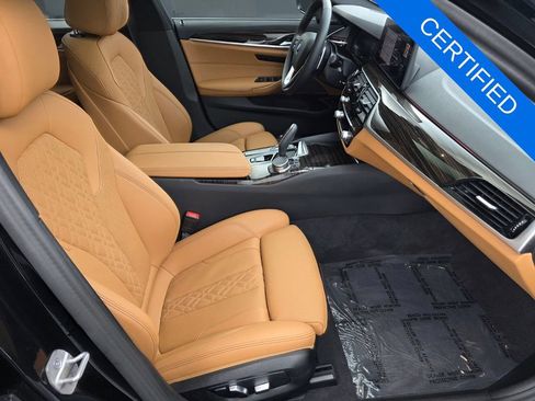 Certified 2023 BMW 530i w/ Premium Package RWD image 26