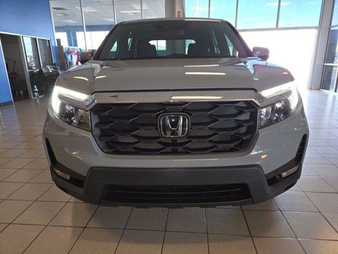 Used 2023 Honda Passport EX-L image 3