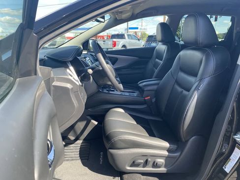 Used 2024 Nissan Murano SV FWD image 11