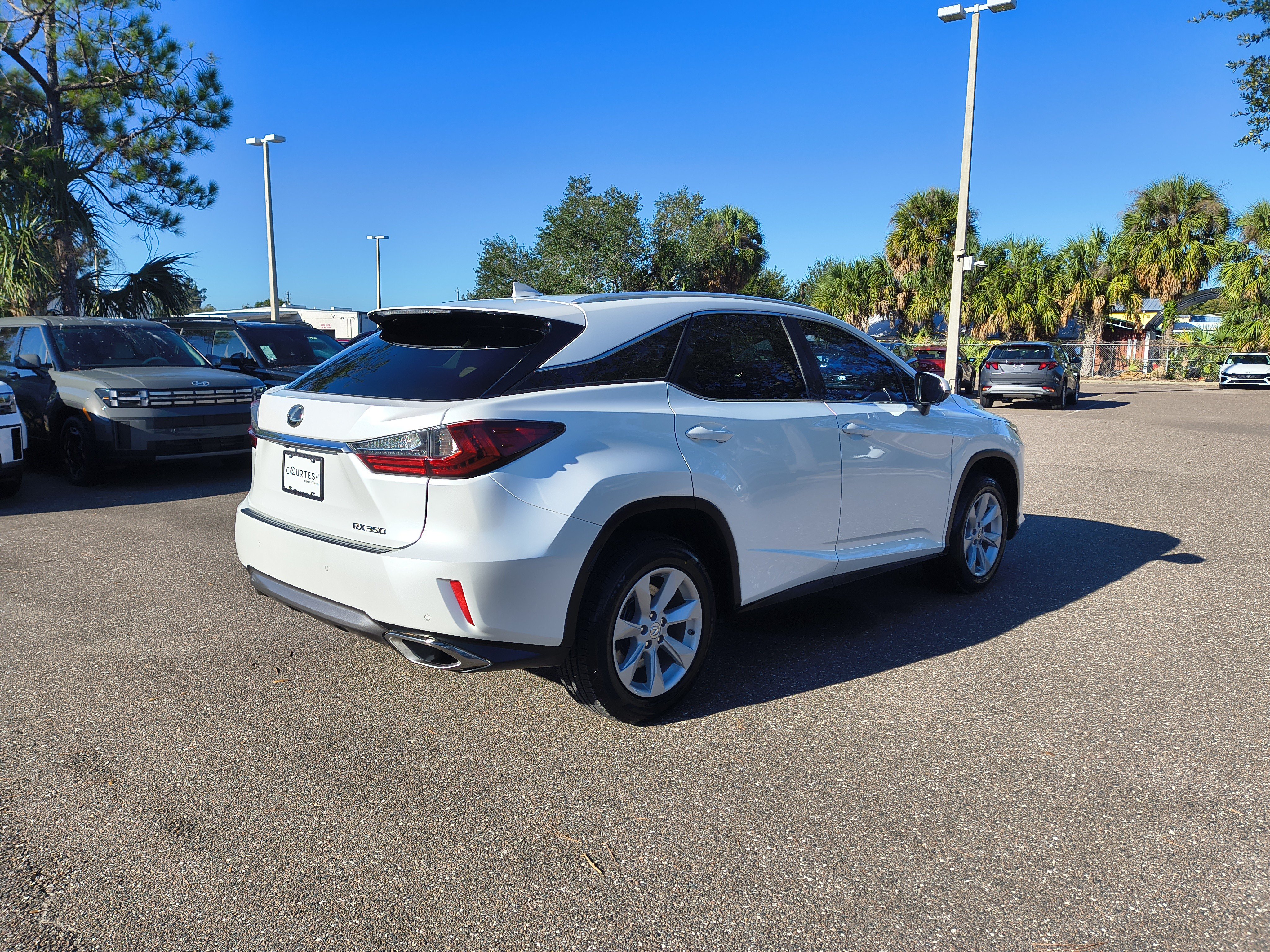Used 2016 Lexus RX 350 FWD w/ Premium Package image 7