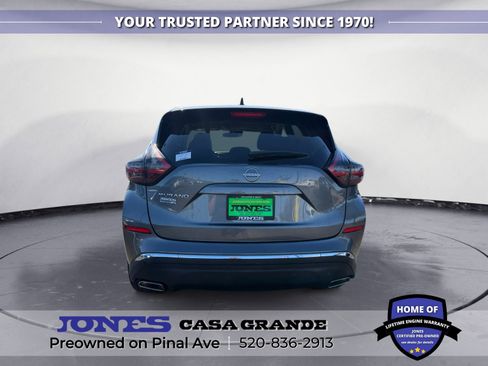 Used 2023 Nissan Murano S image 4