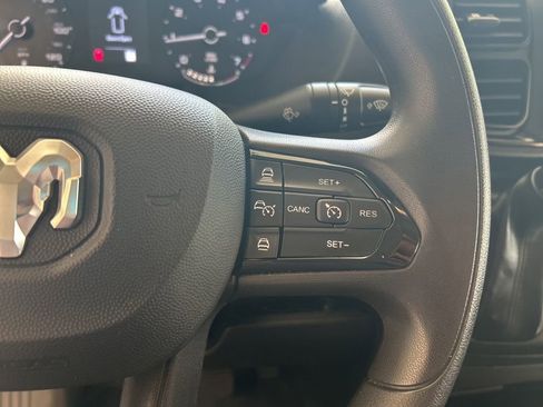 Used 2025 RAM ProMaster 2500 w/ Convenience Group FWD image 42