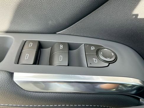 New 2026 Chevrolet Traverse LT AWD/4WD image 23