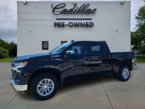 Used 2025 Chevrolet Silverado 1500 LT image 6