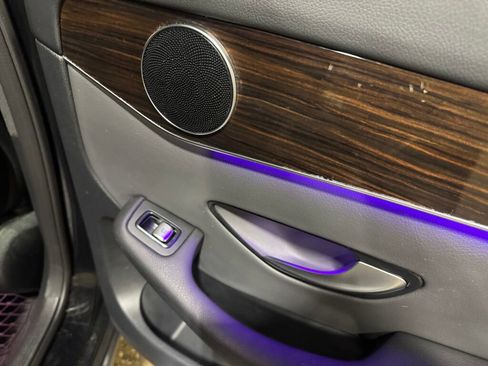 Used 2020 Mercedes-Benz GLC 300 4MATIC Coupe image 24