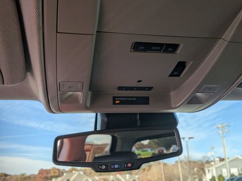 Used 2016 Chevrolet Silverado 1500 LTZ Z71 w/ LTZ Plus Package image 32