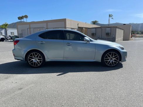 Used 2007 Lexus IS 250 RWD image 4