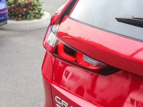 Used 2025 Honda CR-V Sport image 8