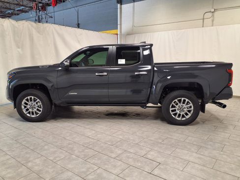 New 2026 Toyota Tacoma Limited AWD/4WD image 6
