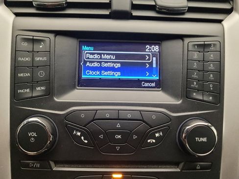 Used 2015 Ford Fusion SE FWD image 25