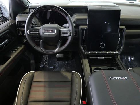 New 2026 GMC Yukon AT4 Ultimate image 19