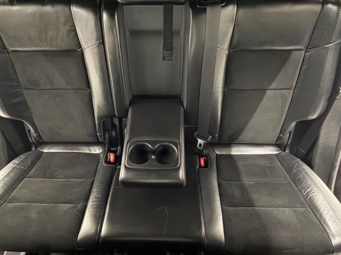 Used 2018 Jeep Grand Cherokee Altitude image 12