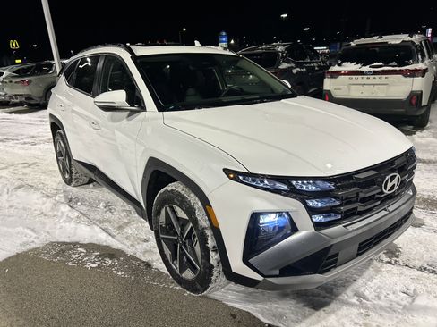 Certified 2025 Hyundai Tucson SEL image 1