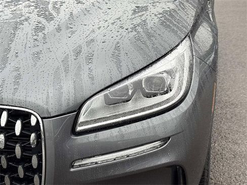 New 2026 Lincoln Corsair Reserve image 10