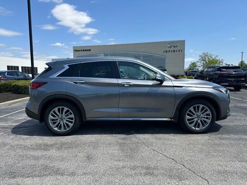 Used 2024 INFINITI QX50 Luxe AWD/4WD image 8