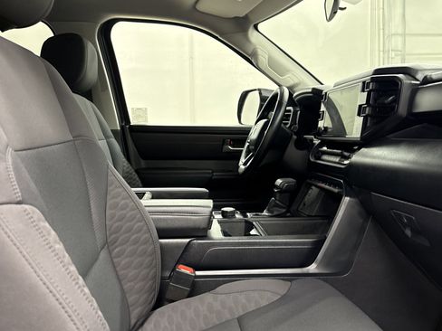 Used 2024 Toyota Tundra SR5 w/ SR5 Convenience Package image 31