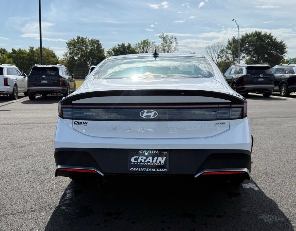 New 2026 Hyundai Sonata Blue FWD image 6