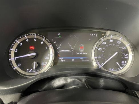 Used 2022 Toyota Highlander Limited AWD/4WD image 16