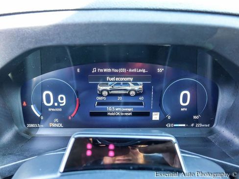 Used 2025 Ford Explorer Platinum w/ LUX Leather Package image 15