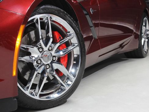 Used 2018 Chevrolet Corvette Stingray Coupe image 19