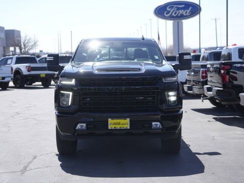 Used 2022 Chevrolet Silverado 2500 LTZ w/ LTZ Plus Package image 3