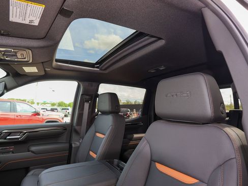 New 2026 GMC Sierra 1500 AT4 image 7