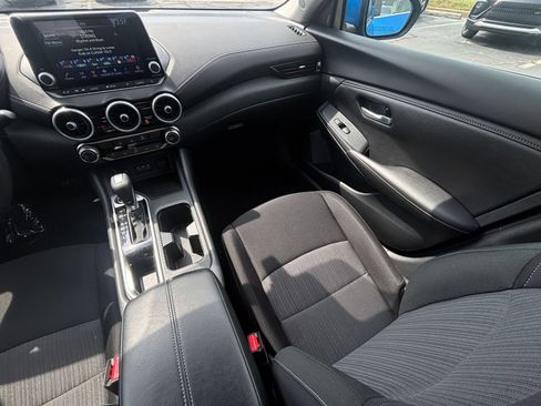 Used 2025 Nissan Sentra SV FWD image 39