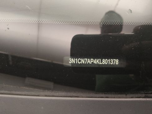 Used 2019 Nissan Versa S Plus FWD image 33