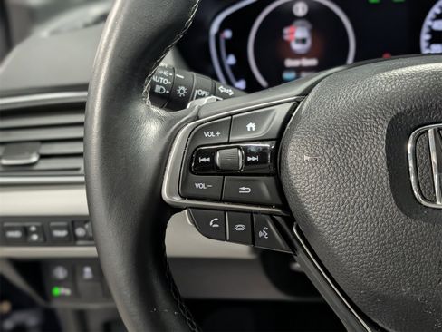 Used 2019 Honda Accord Touring image 21
